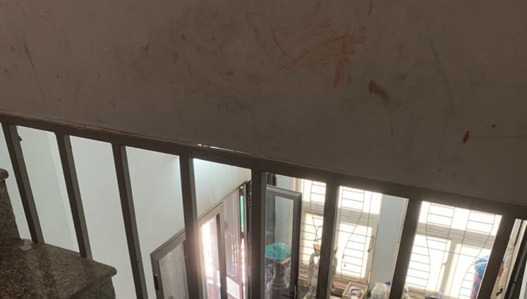 CHO THUÊ MBKD CÀ PHÊ, TRÀ SỮA PHỐ TRƯƠNG CÔNG GIAI, 90M2, MT 14M - 40 TRIỆU